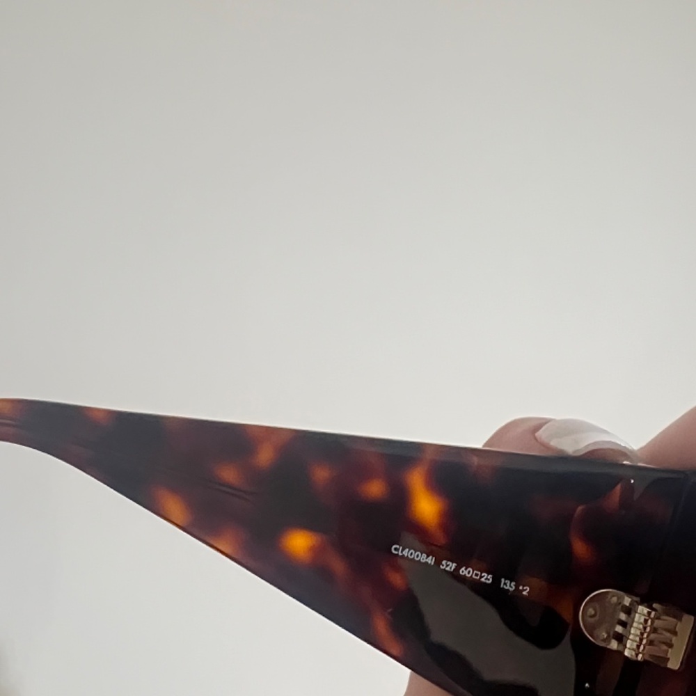 Celine Square Oversized Sunglasses - Picture 4 of 4